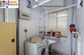 Piso en venta en Pajaritos - Plaza de Toros en Granada