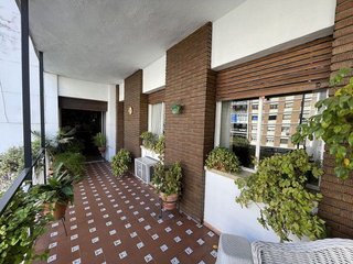 Piso en venta en Los Remedios en Sevilla