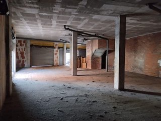 Local comercial en venta en Llevant en Igualada