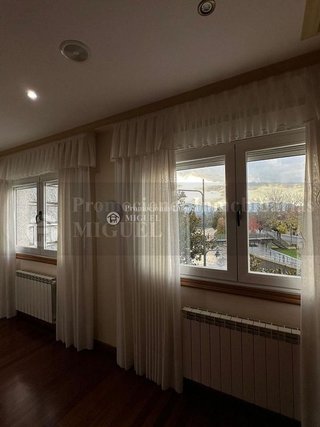 Casa en venta en Verín