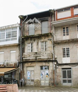 Casa adosada en venta en Ponteareas