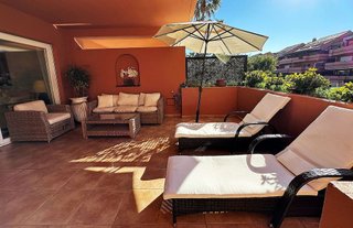 Piso en venta en Puerto Banús en Marbella