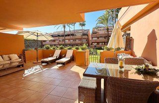 Piso en venta en Puerto Banús en Marbella