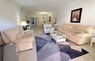 Piso en venta en Puerto Banús en Marbella