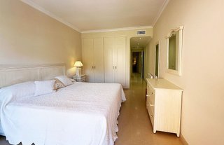 Piso en venta en Puerto Banús en Marbella