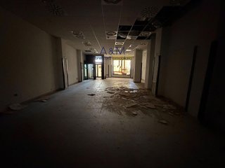 Local comercial en venta en Castrelos - Sardoma en Vigo