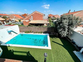 Chalet en venta en Puebla de Alfindén (La)