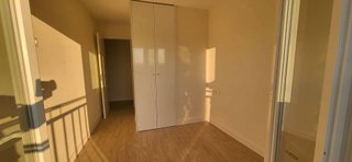 Piso en venta en Valdeacederas en Madrid