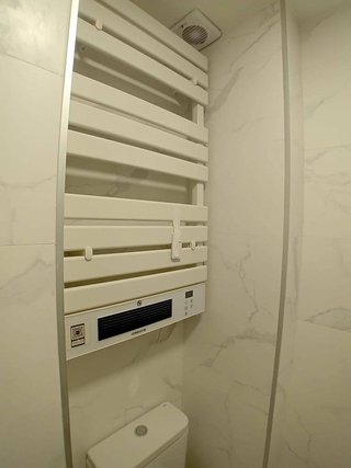 Piso en venta en Valdeacederas en Madrid