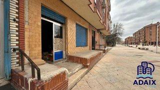 Local comercial en venta en Azucaica - Santa María de Benquerencia en Toledo