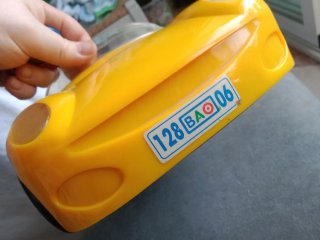 Coche Juguete Amarillo con Sonidos y luces