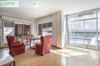 Piso en venta en Pajaritos - Plaza de Toros en Granada