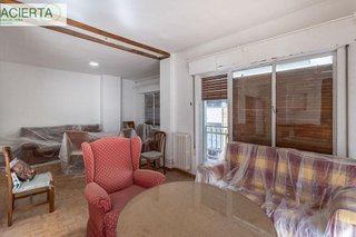 Piso en venta en Pajaritos - Plaza de Toros en Granada