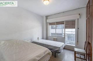 Piso en venta en Pajaritos - Plaza de Toros en Granada