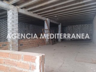 Local comercial en venta en Urbanizaciones- Santa Ana- Las Estrellas en Gandia