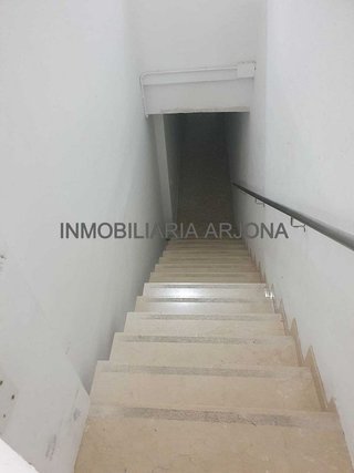 Local comercial en venta en San Francisco en Lucena