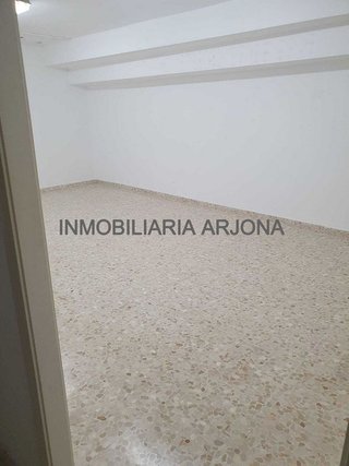 Local comercial en venta en San Francisco en Lucena