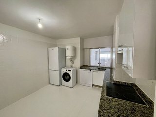 Piso en venta en Os Mallos - San Cristóbal en Coruña (A)