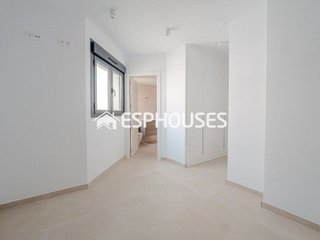 Ático en venta en Florida Baja en Alicante