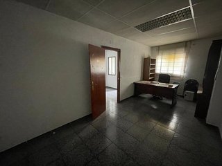 Local comercial en venta en Arroyo de la Luz