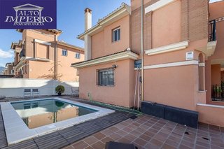 Casa pareada en venta en Huétor Vega