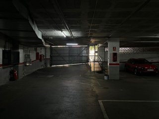 Garaje en venta en Artigas - Llefià en Badalona