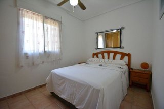 Chalet en venta en Urbanizaciones en Guardamar del Segura