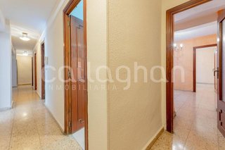 Piso en venta en La Creu del Grau en Valencia