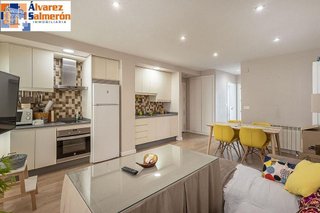 Piso en venta en Centro - Sagrario en Granada