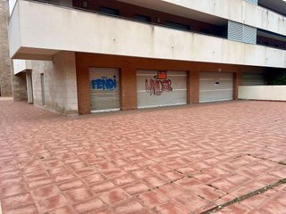 Local comercial en venta en Casc Antic - Nou Cambrils en Cambrils