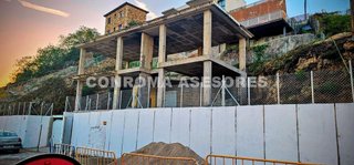 Terreno en venta en Els Pins en Blanes