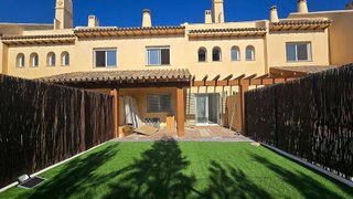 Casa adosada en venta en Sitio de Calahonda en Mijas