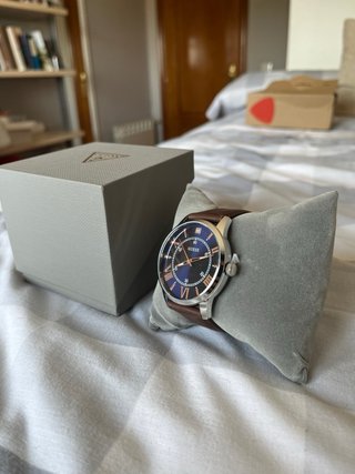 Reloj Guess Azul y Marrón