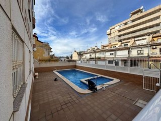 Piso en venta en Nueva Torrevieja - Aguas Nuevas en Torrevieja