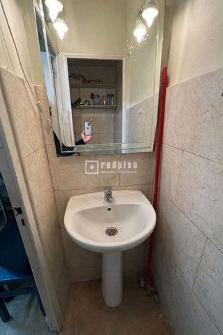 Local comercial en venta en Pilar en Madrid