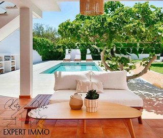 Chalet en venta en Empuriabrava en Castelló d´Empúries