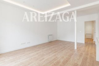 Piso en venta en Parte Vieja en San Sebastián-Donostia