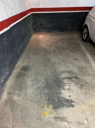 Garaje en venta en San Roc - El Remei en Badalona