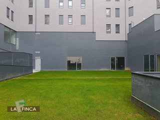 Local comercial en venta en Vallobín - La Florida en Oviedo