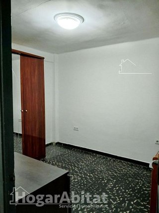 Piso en venta en Els Orriols en Valencia