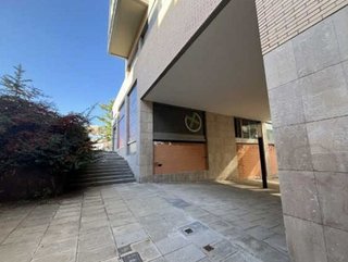 Local comercial en venta en Parets del Vallès