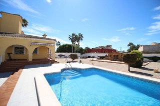 Chalet en venta en Catral