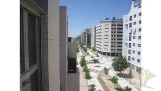 Piso en venta en Ensanche de Vallecas - Valdecarros en Madrid