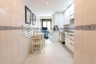 Piso en venta en Adelfas en Madrid