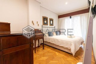 Piso en venta en Adelfas en Madrid