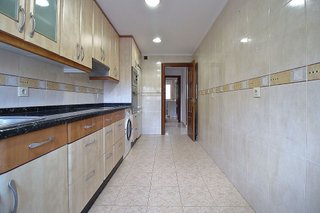 Piso en venta en Natahoyo en Gijón