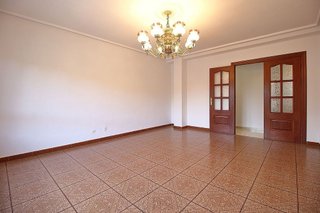 Piso en venta en Natahoyo en Gijón
