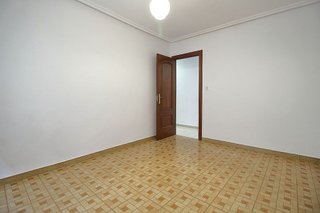 Piso en venta en Natahoyo en Gijón