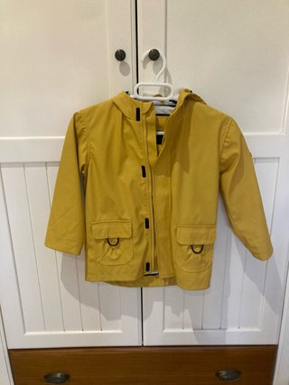 Chubasquero amarillo Igor talla4