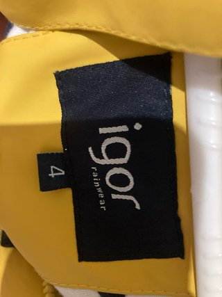 Chubasquero amarillo Igor talla4